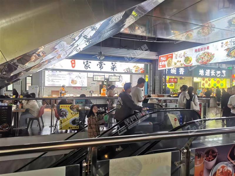 封闭式万人高校营业额4000+食堂餐饮旺铺